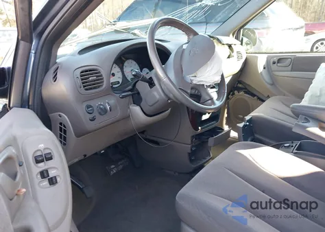 2001 Dodge Caravan Sport from USA, damaged, VIN 2B8GP44331R303878